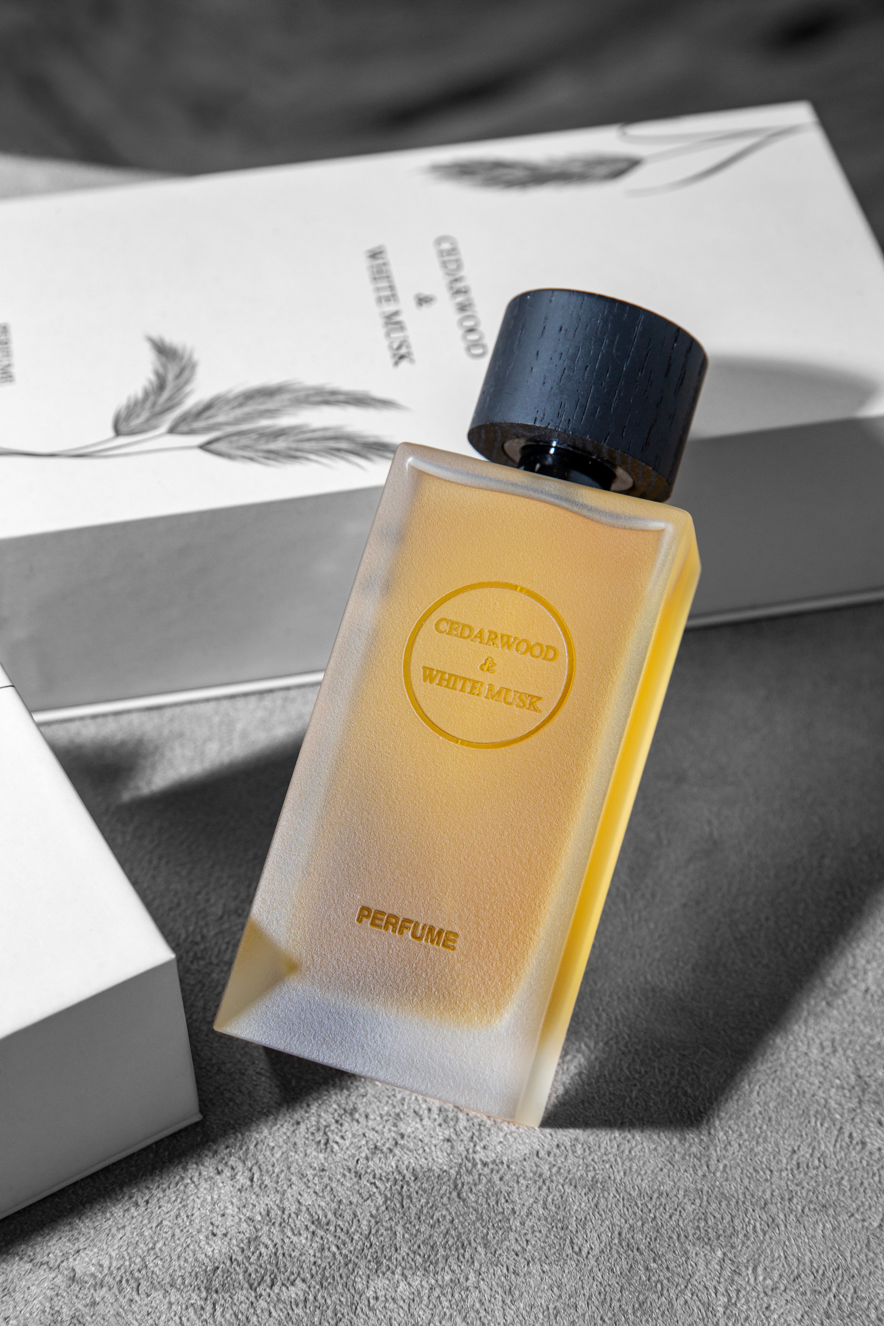 CEDARWOOD & WHITE MUSK (PERFUME)