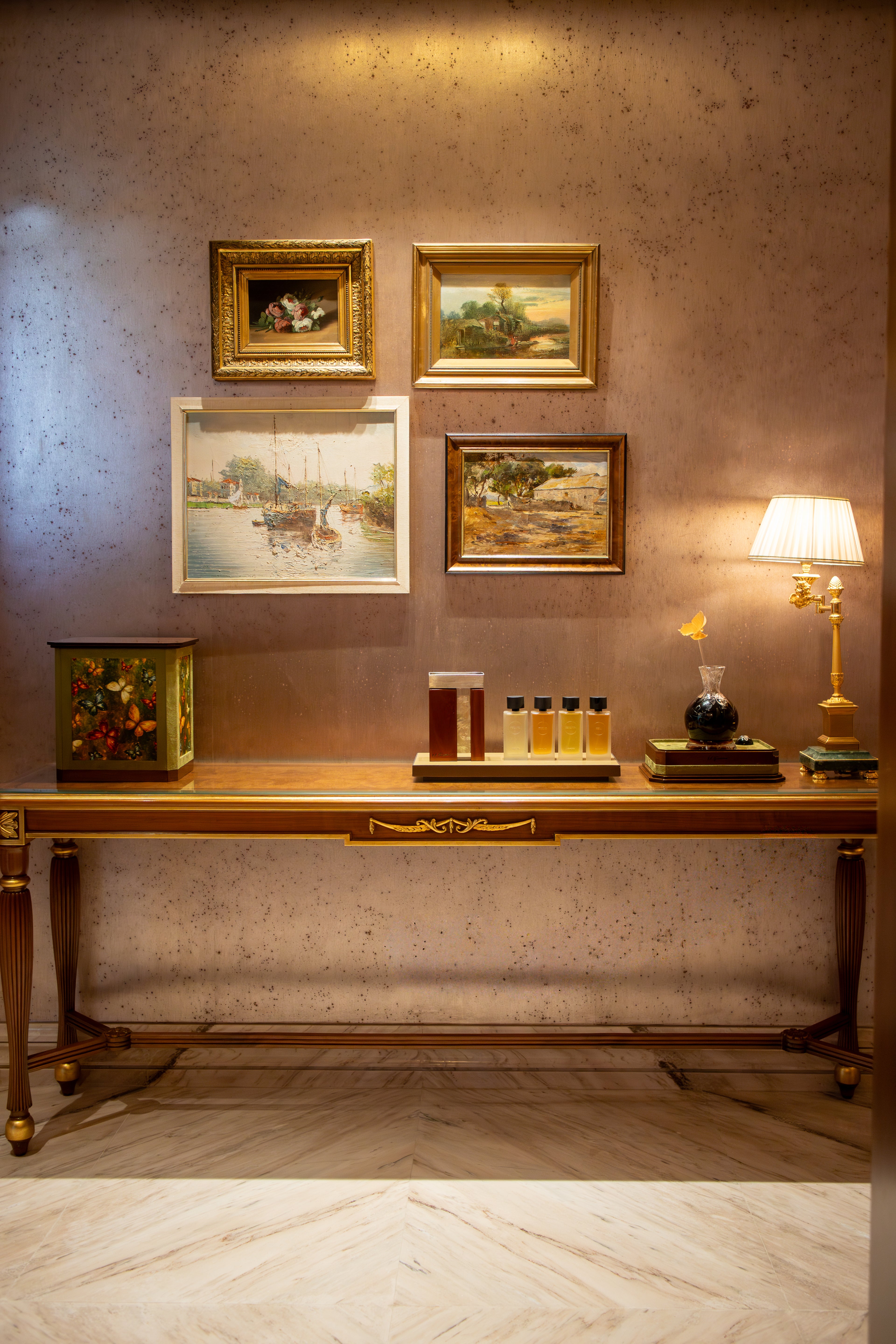 THE BUTTERFLY VESSEL SET (700mL)